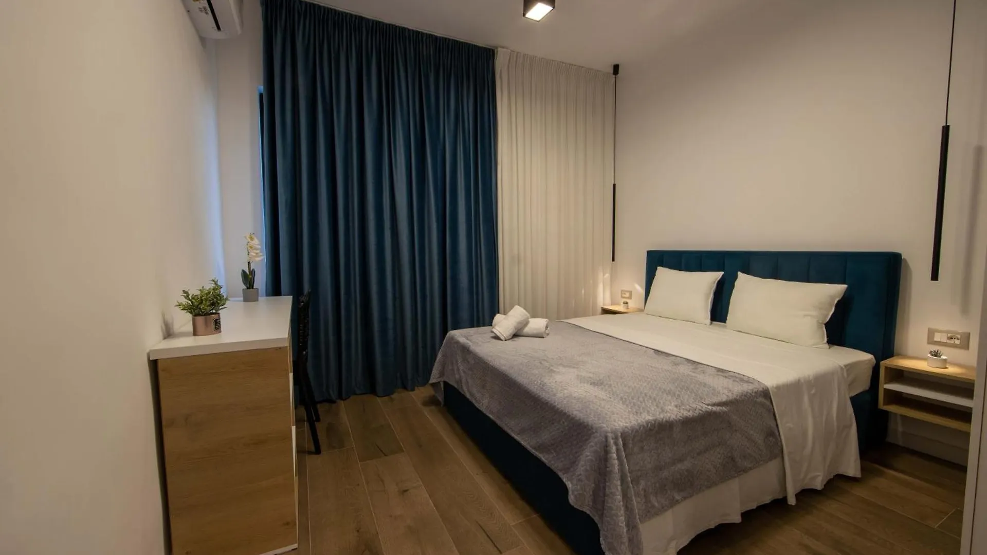 טיראנה Niki'S Apartments 0*,